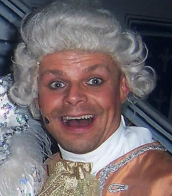 Daniel-dean-cinders2